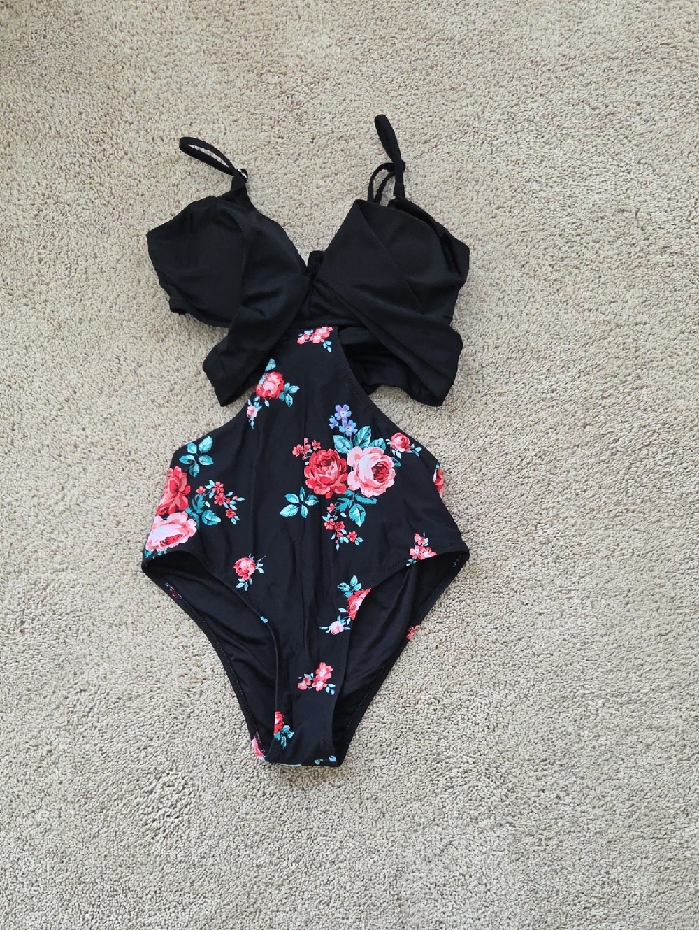 Cupshe Black Floral One-Piece Swimsuit